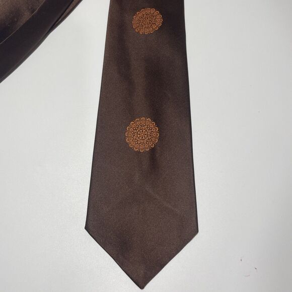 Vintage Brown Silk Tie with Orange Medallion Pattern Silk Fabric Switzerland - Picture 1 of 6